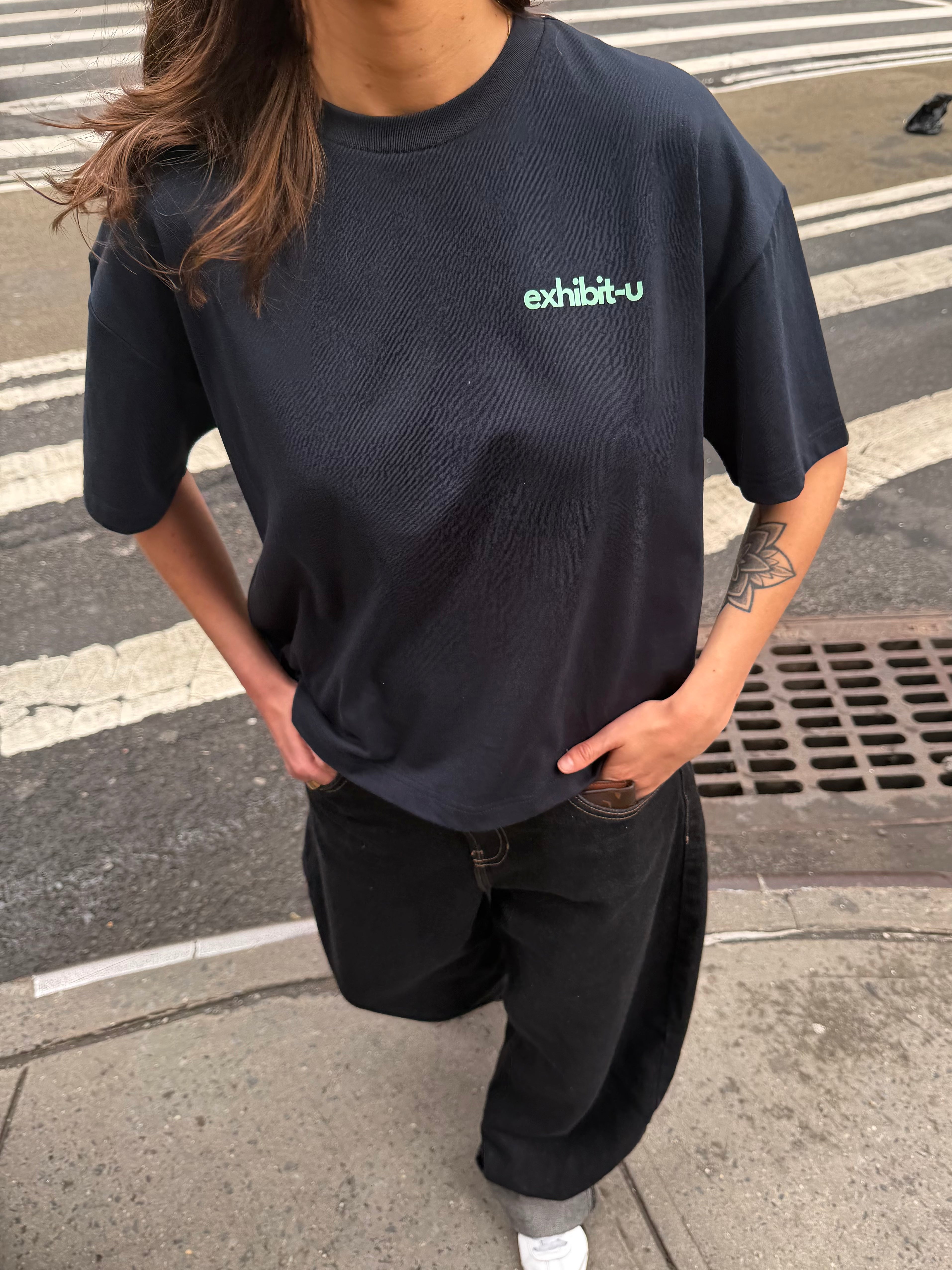 boxy crop tee - navy